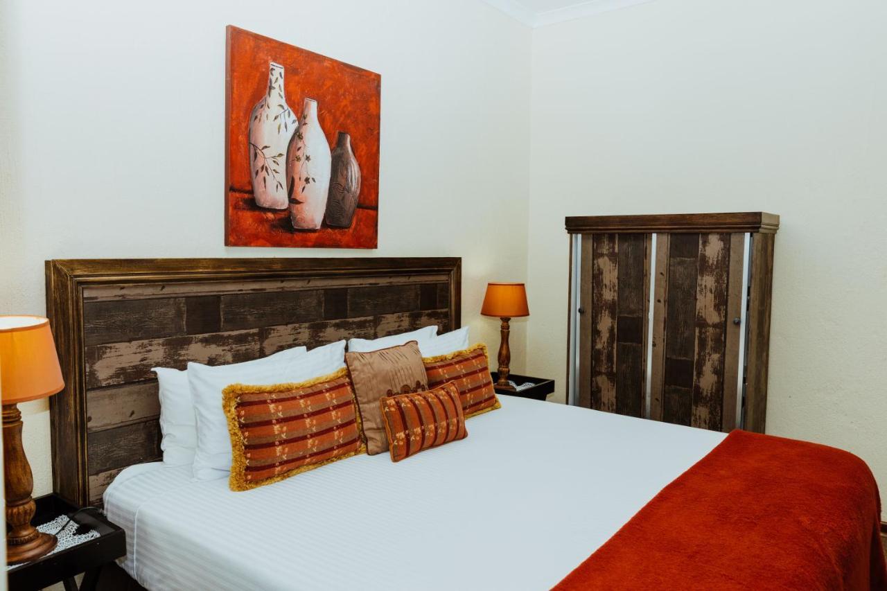 Boubou Bed And Breakfast Rustenburg Eksteriør billede