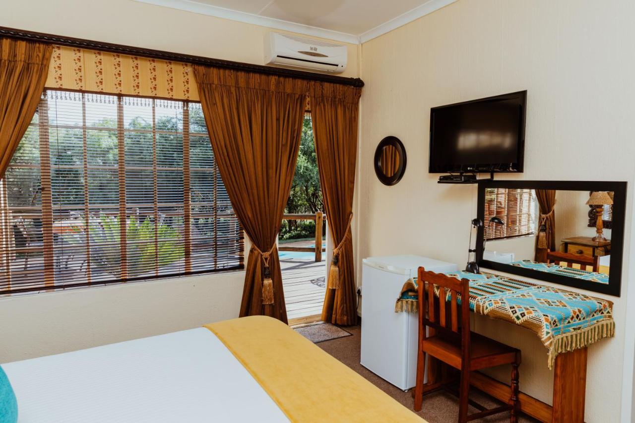 Boubou Bed And Breakfast Rustenburg Eksteriør billede
